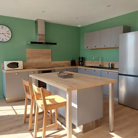 Du Domaine, Au Coeur D'une Ferme En Activite Holiday home