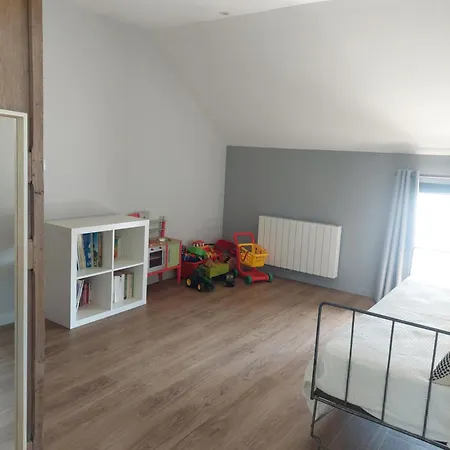 Du Domaine, Au Coeur D'une Ferme En Activite Holiday home *